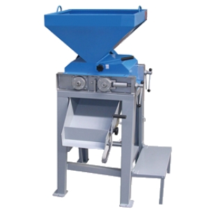 ELECTRIC FEED CRUSHING MACHINE